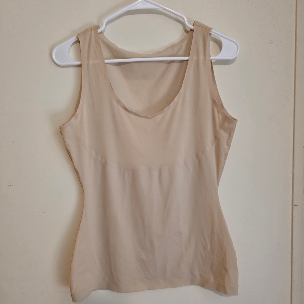 Spanx Womens Shapewear Tank Top Size Medium Beige Seamless Nude